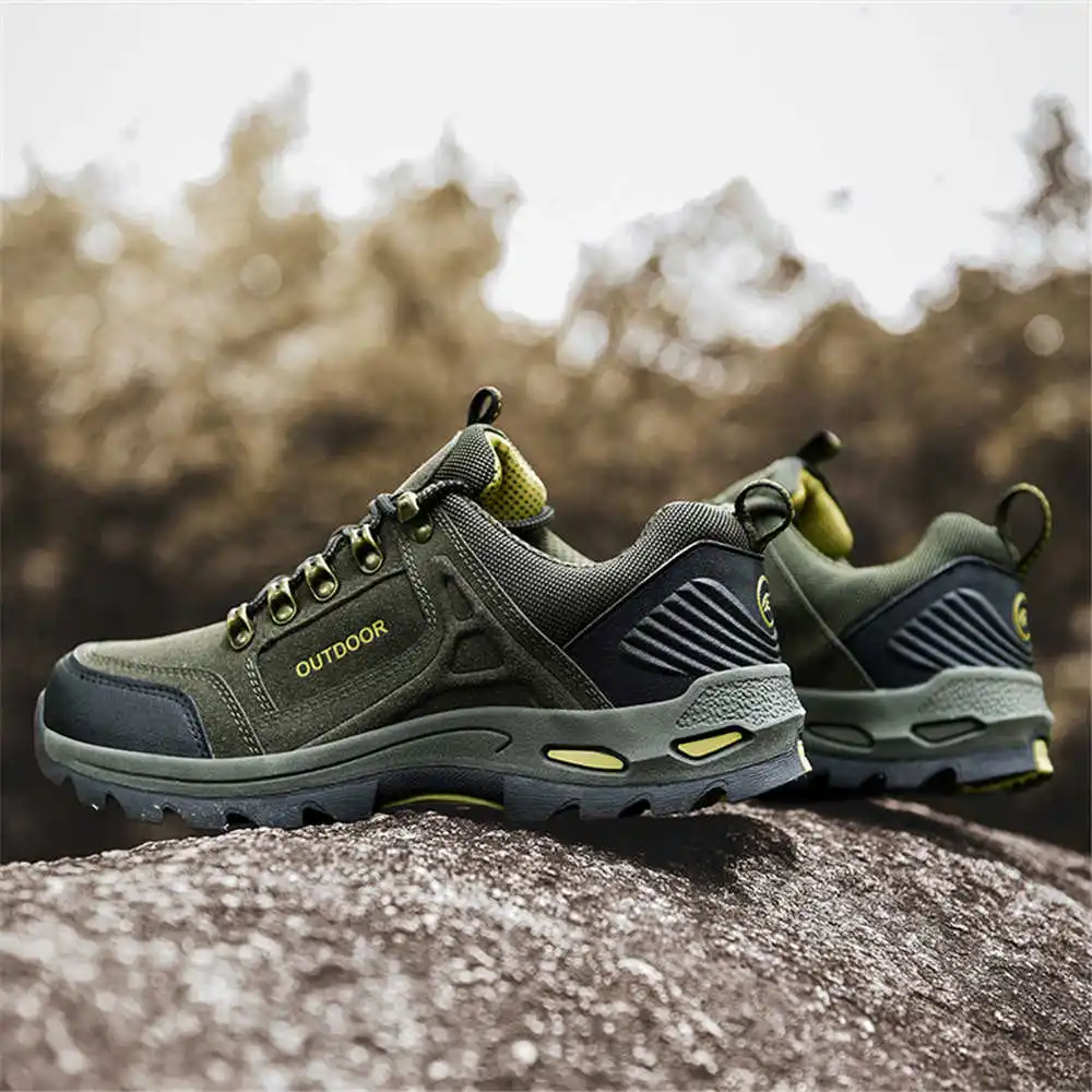Non-slip Lace Up Hiking Tennis - огляд і ціна Young Men'S Grooming Kit
