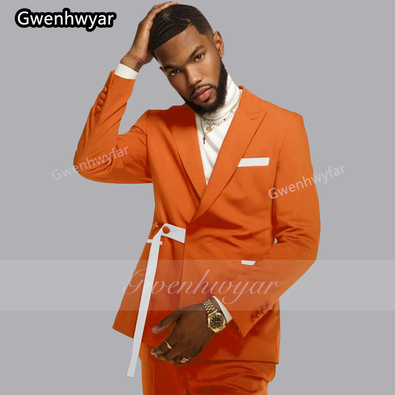 Gwenhwyar New Classic Black Me - огляд і ціна Men Grooming Outfit